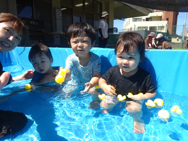 プール (2)