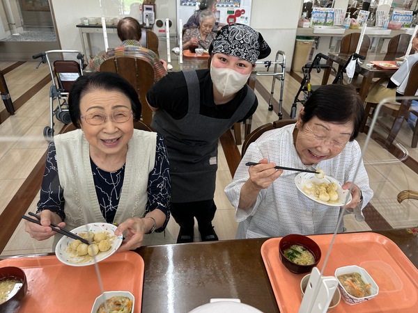 食事の様子
