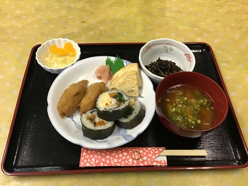 本日の昼食です