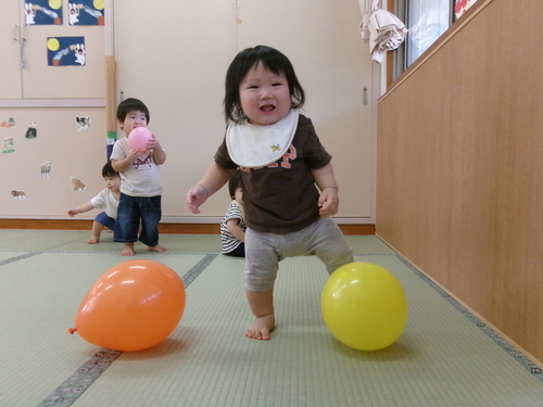 風船遊び（１）