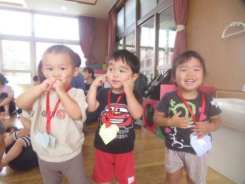 誕生会の様子 (1)