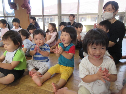 誕生会の様子 (1)
