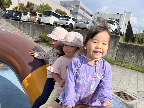 あすてらす公園で遊ぶ子ども (1)