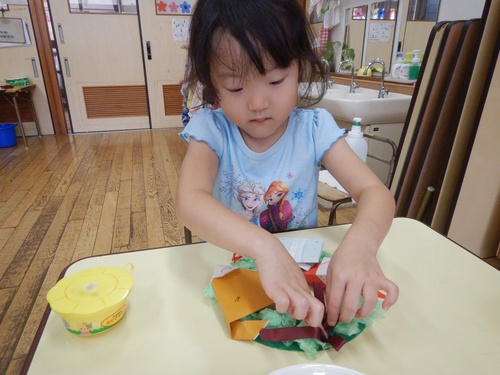 作品作りの様子 (2)