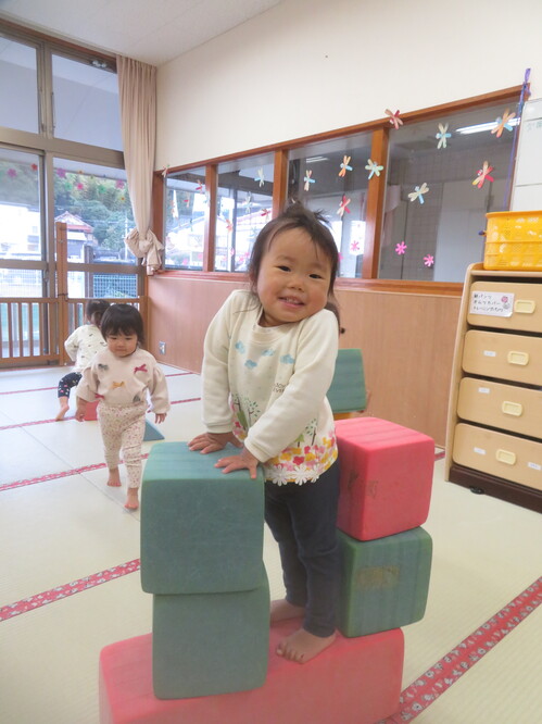 プラフォーミングで遊ぶ様子 (6)