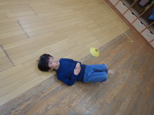 室内遊びの様子 (2)
