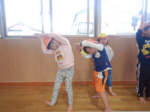 バナナ鬼ごっこ をしている様子(1)