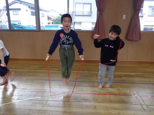 縄跳び