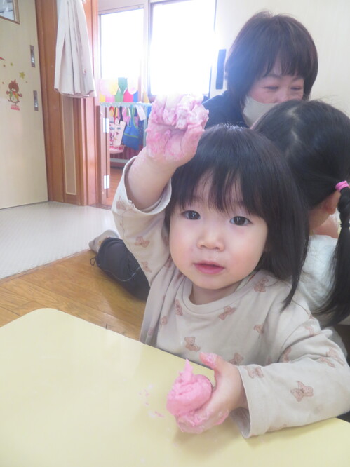 小麦粉粘土遊び