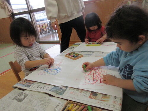 お絵かきの様子 (3)