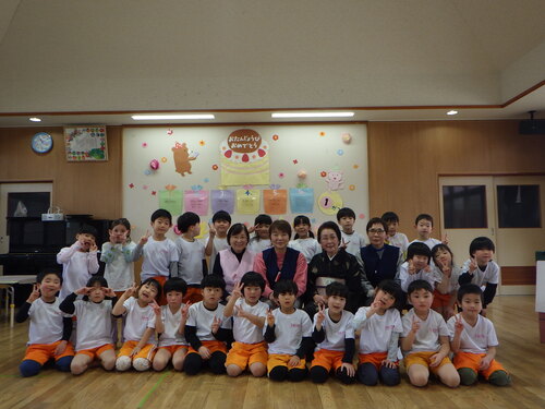 なかよし茶会の様子