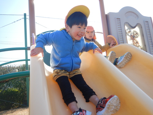 宮崎公園で遊んでいる様子 (1)