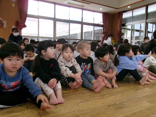 誕生会の様子 (3)