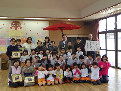 お茶のお稽古の様子