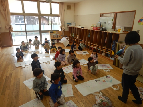 作品を見る