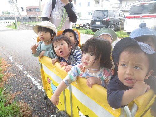 川土手に行った様子 (4)