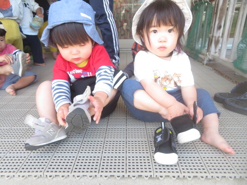 戸外遊びの様子