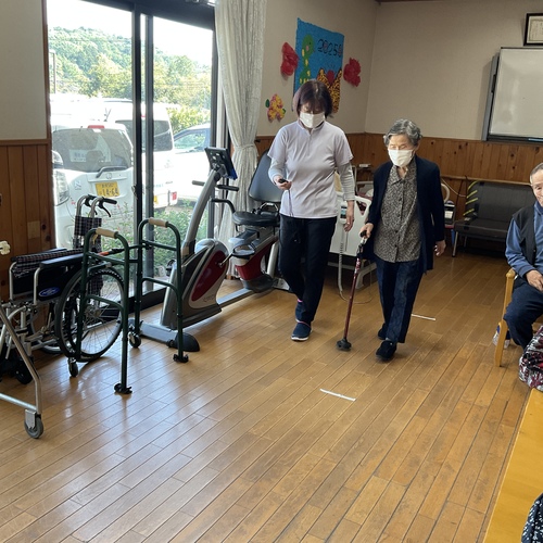 5ｍ歩行計測中です