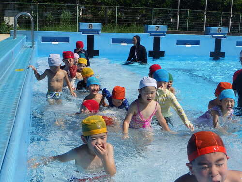 市民プールの様子 (4)
