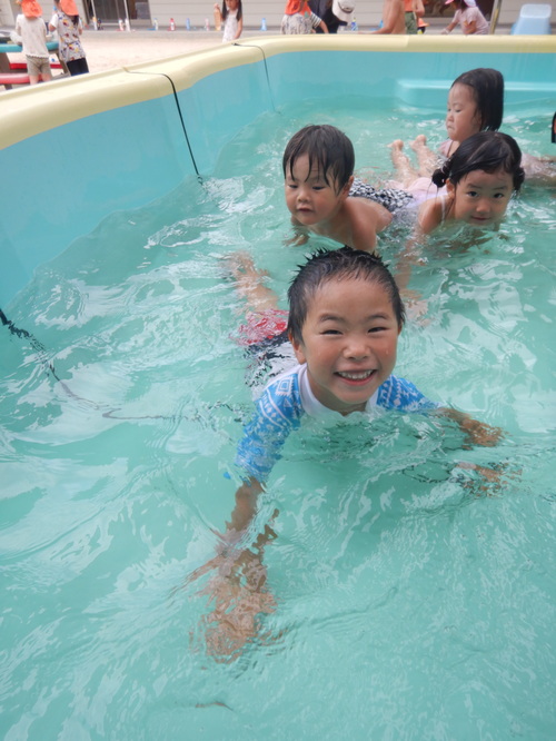 プールの様子２