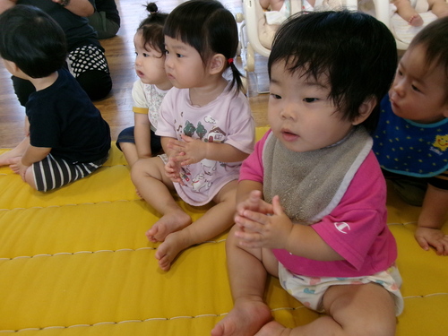 誕生会の様子 (4)