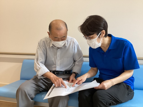 KさんとA支援員