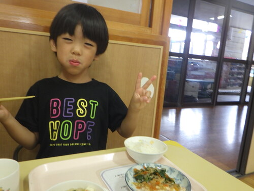 部屋での様子 (4)