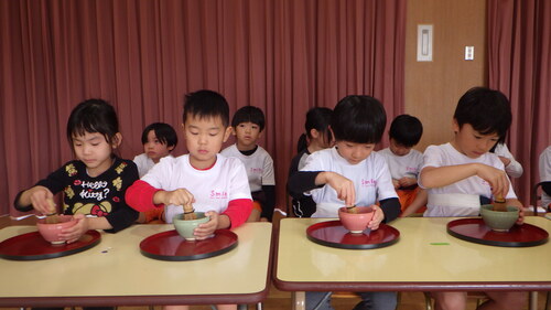 お茶のお稽古の様子３