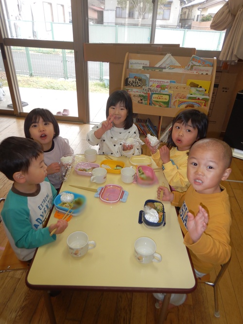 お弁当ごっこ (3)