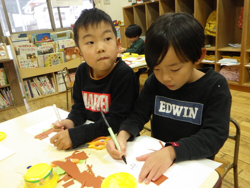 お正月製作の様子 (5)