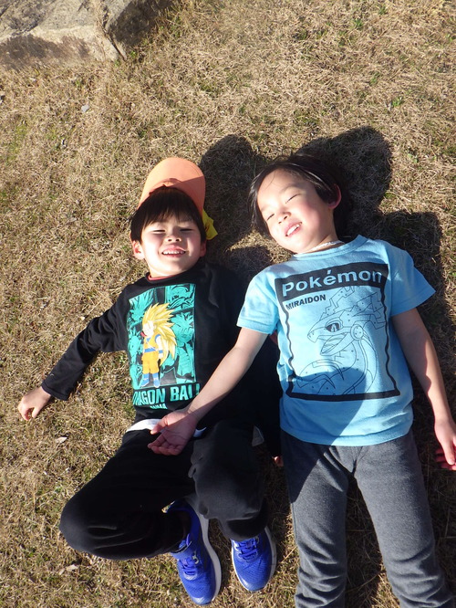 こうえんで遊ぶ様子５