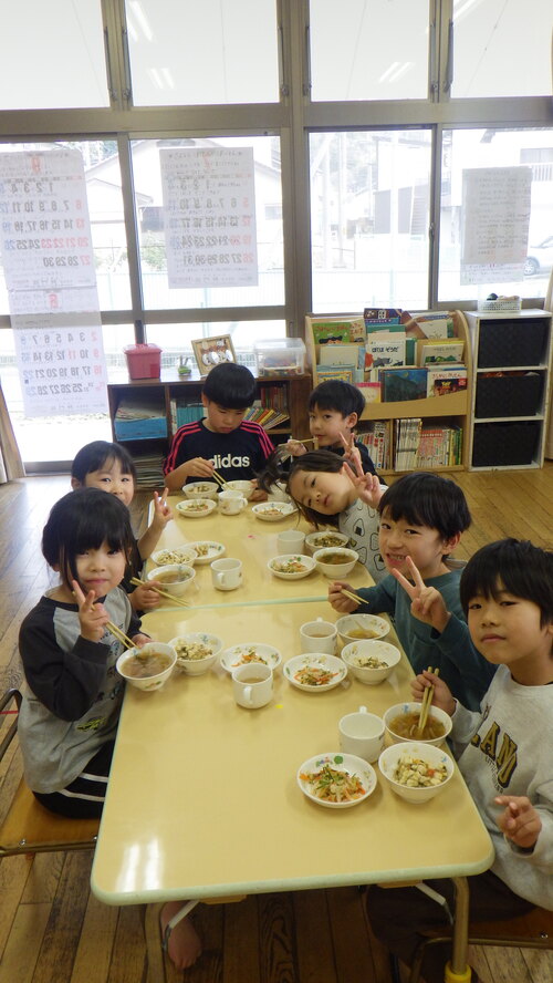 給食の様子