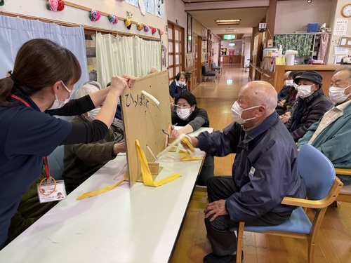 引っ張ってゲーム