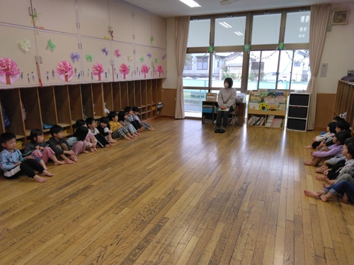 話をしている様子