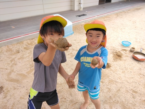 泥団子づくり３