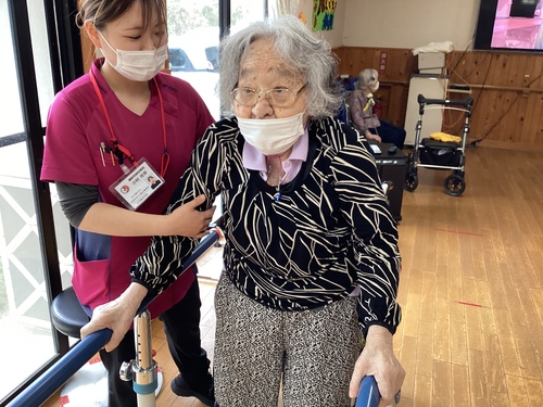 起立運動です