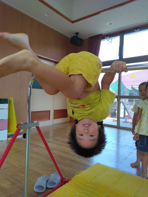 遊戯室 (2)